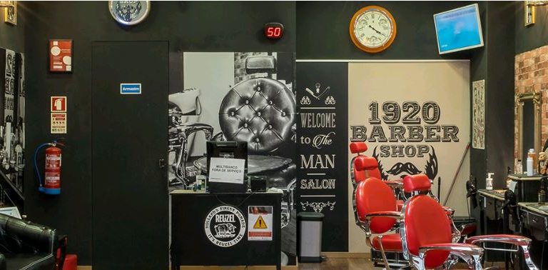1920 Barber Shop, Loures